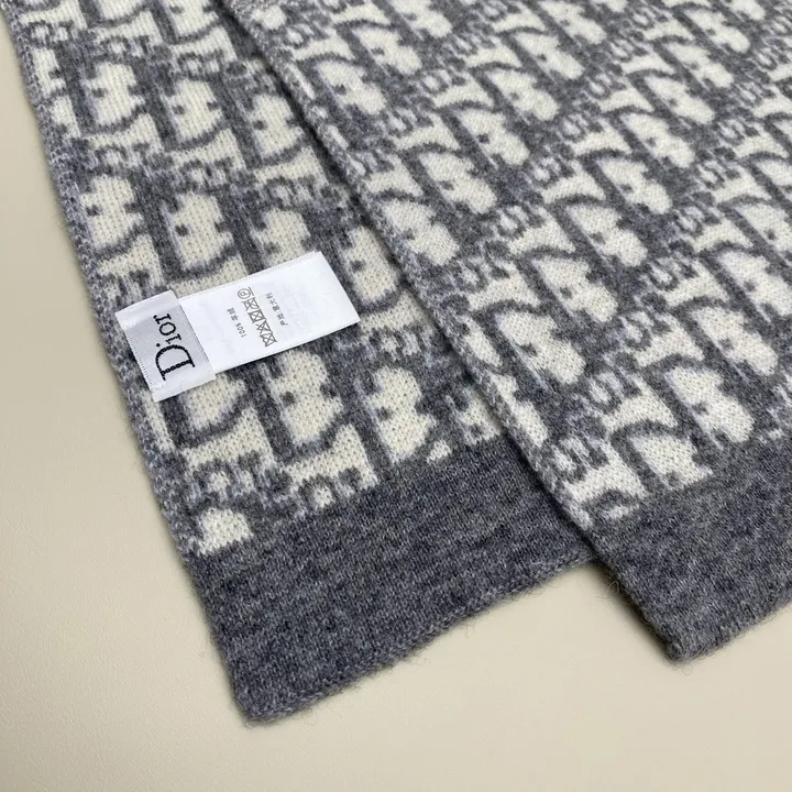 スーパーコピー ディオール マフラー