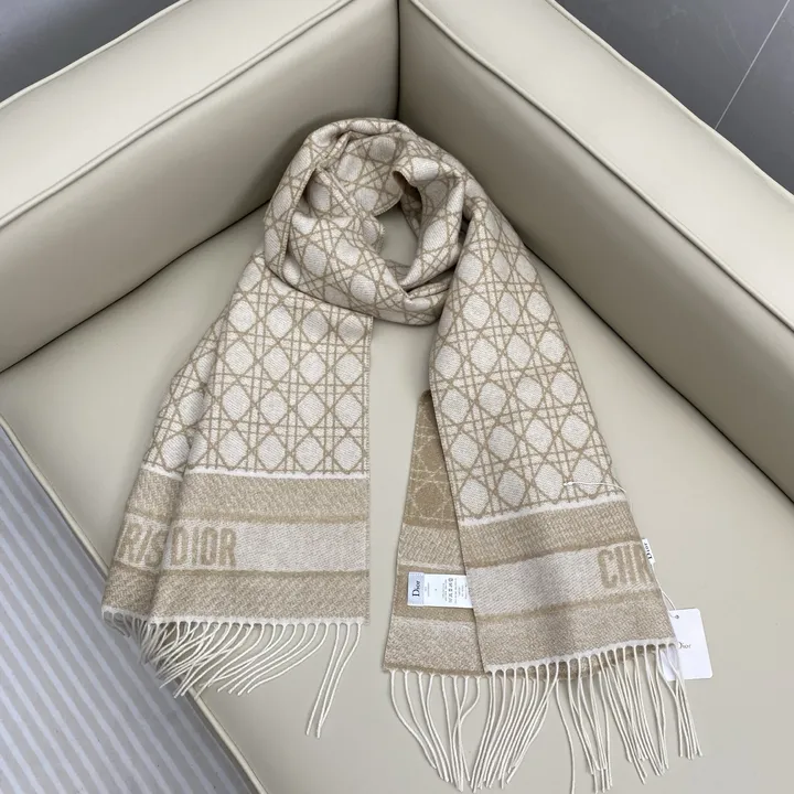 スーパーコピー ディオール マフラー