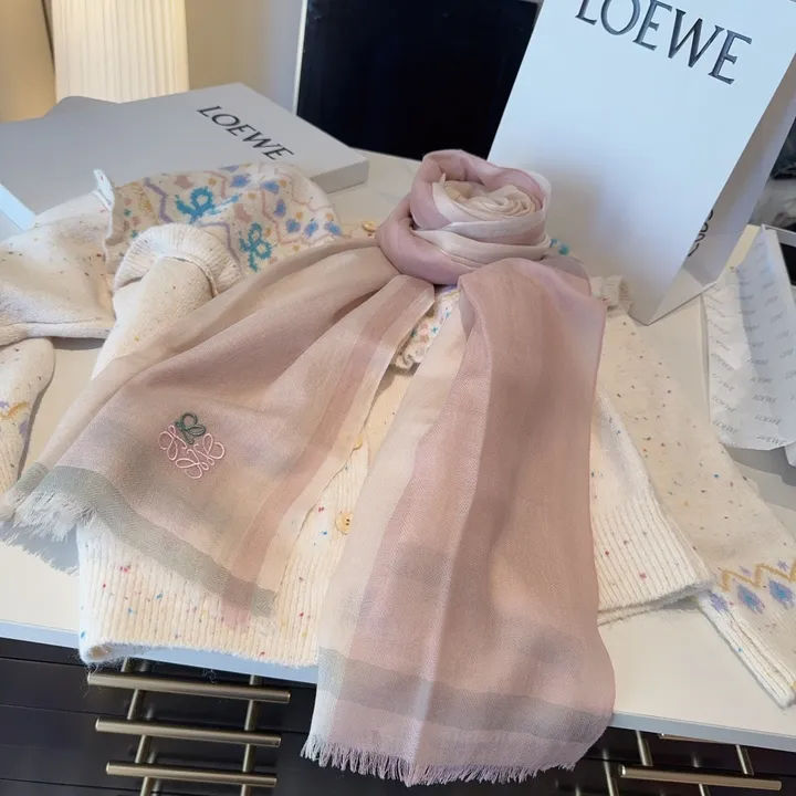 スーパーコピー ロエベ マフラー