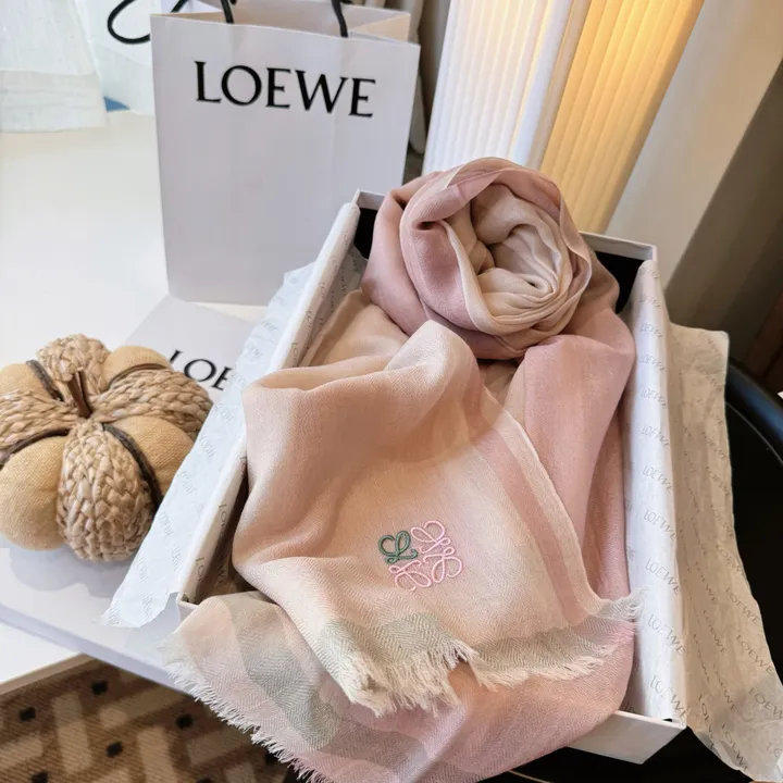 スーパーコピー ロエベ マフラー