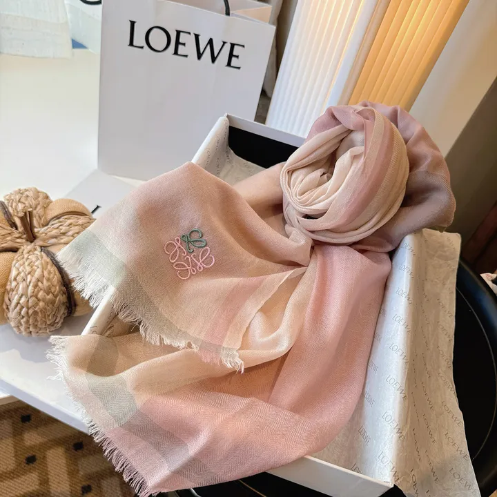 スーパーコピー ロエベ マフラー