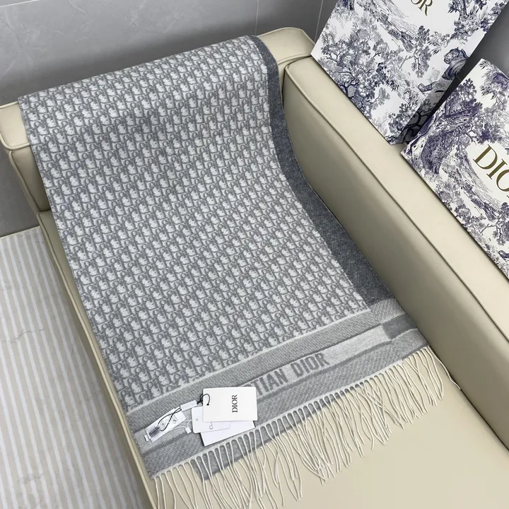 スーパーコピー ディオール マフラー