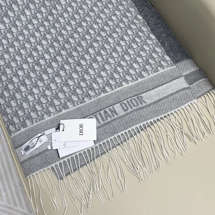 スーパーコピー ディオール マフラー