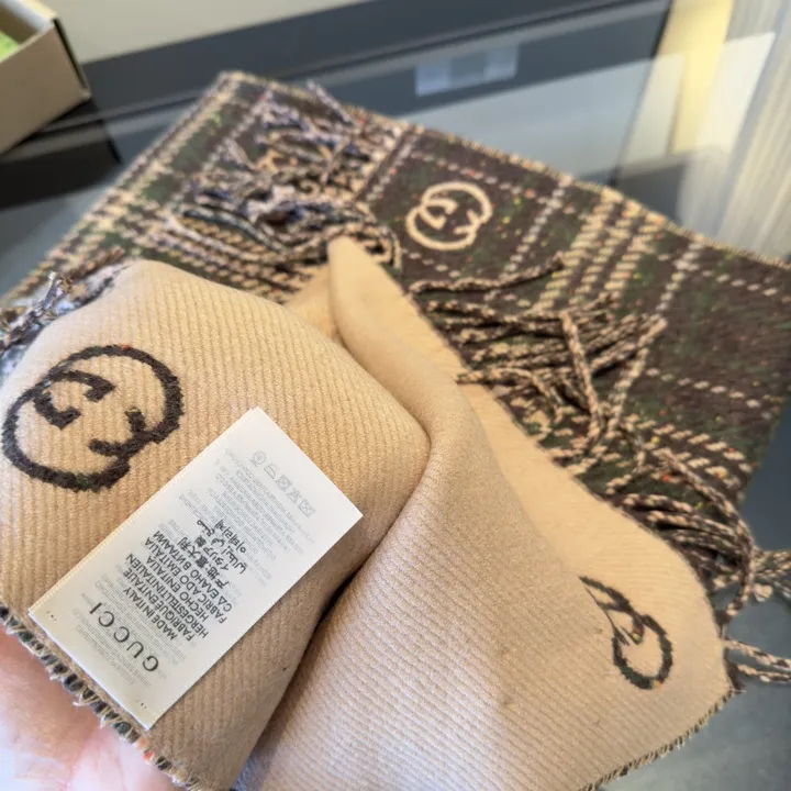 スーパーコピー グッチ マフラー