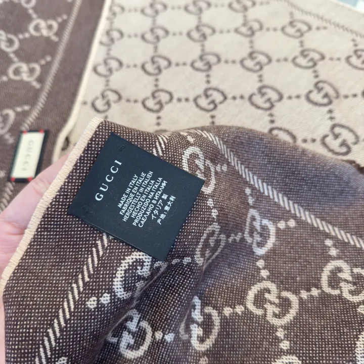 スーパーコピー グッチ マフラー