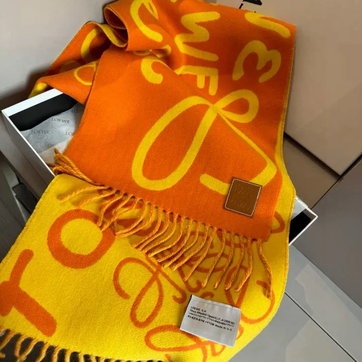 スーパーコピー ロエベ マフラー