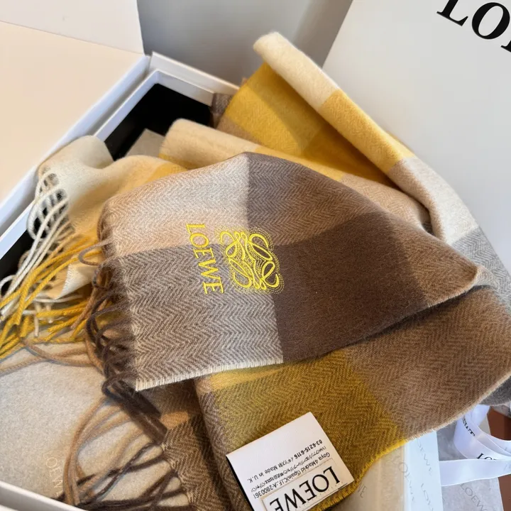 スーパーコピー ロエベ マフラー