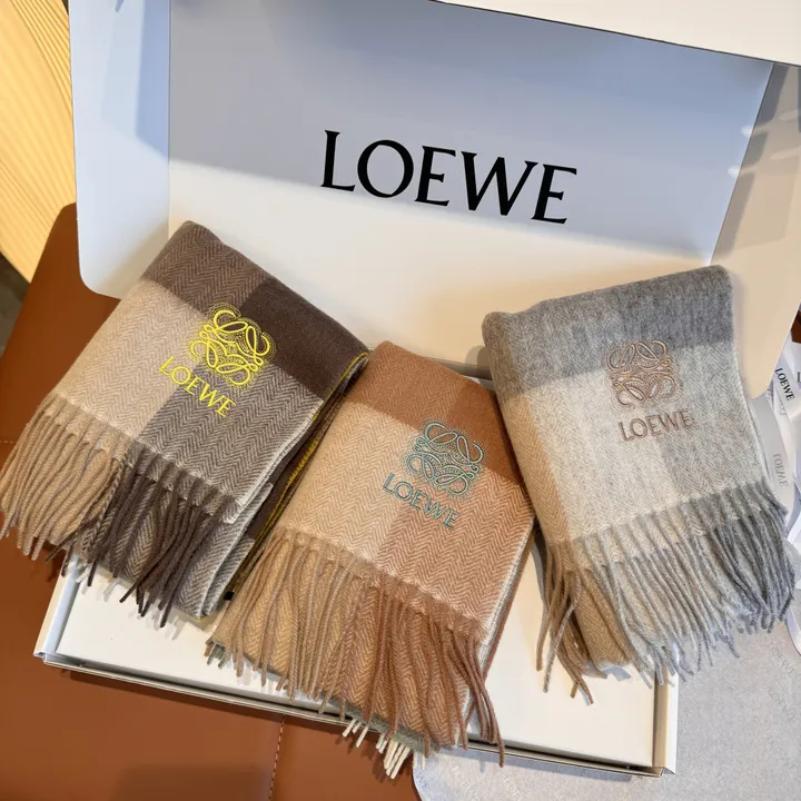 スーパーコピー ロエベ マフラー