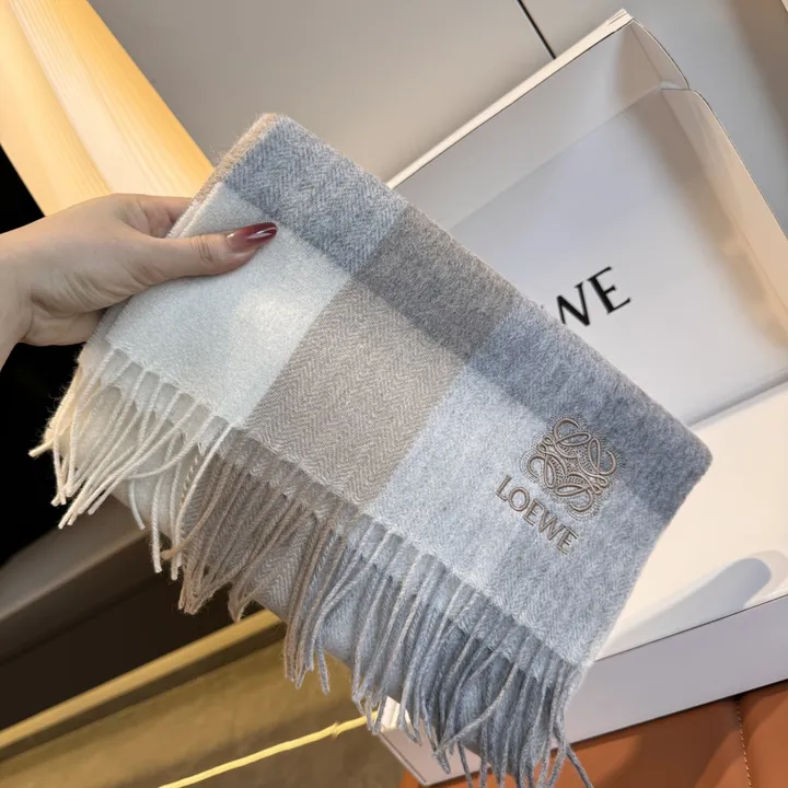 スーパーコピー ロエベ マフラー