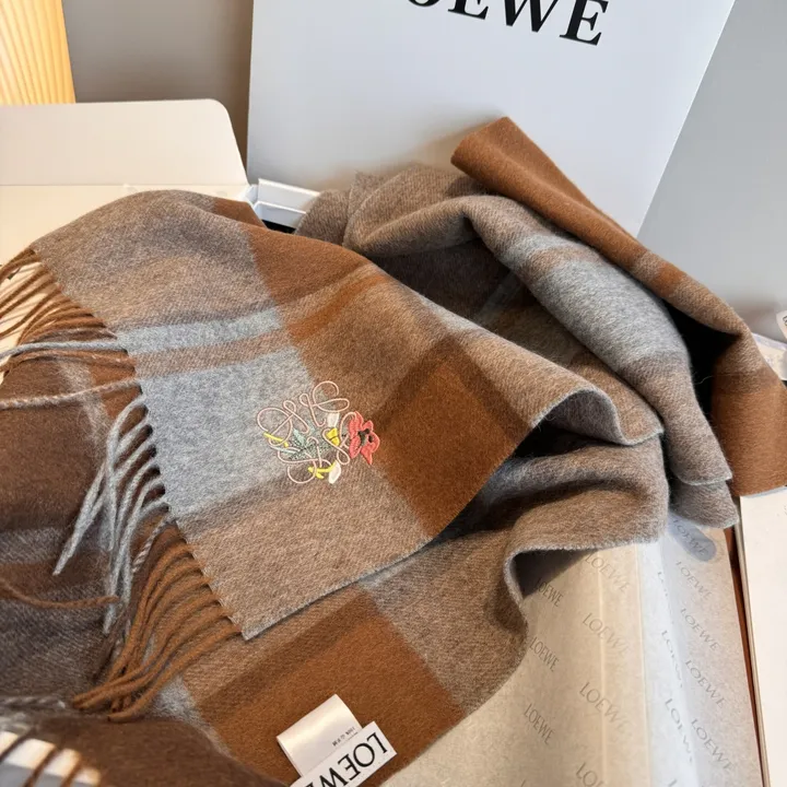 スーパーコピー ロエベ マフラー