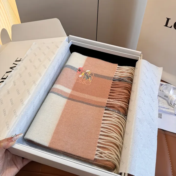 スーパーコピー ロエベ マフラー