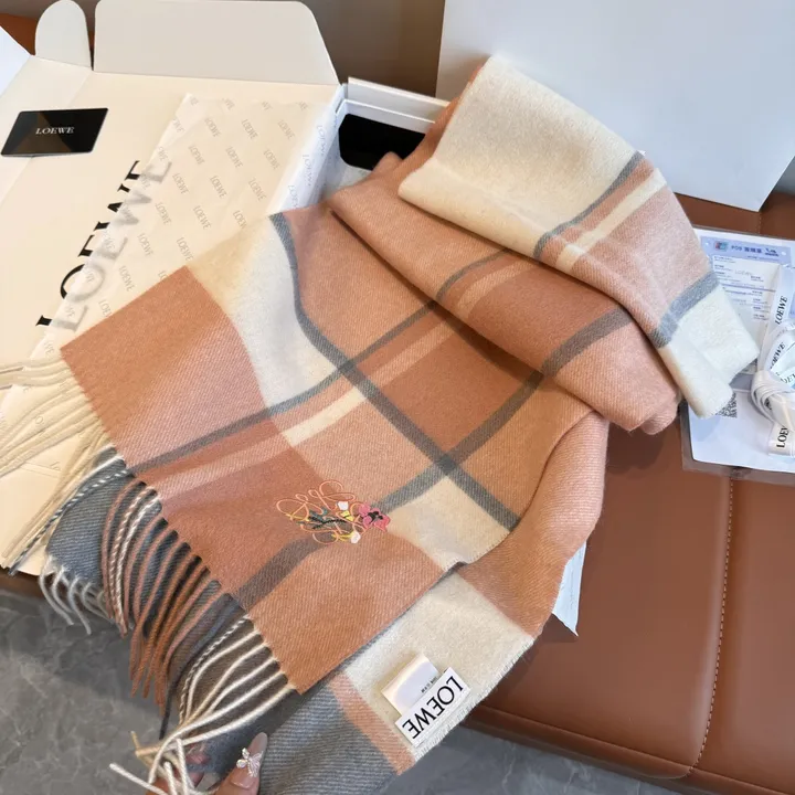 スーパーコピー ロエベ マフラー