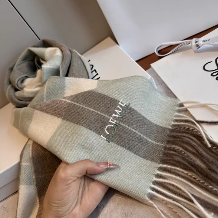 スーパーコピー ロエベ マフラー