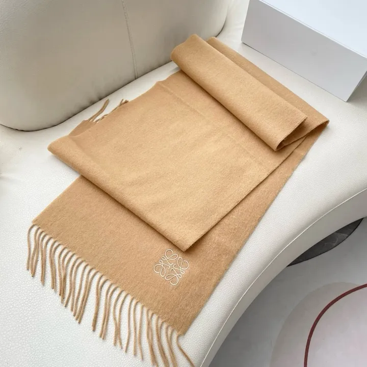 スーパーコピー ロエベ マフラー