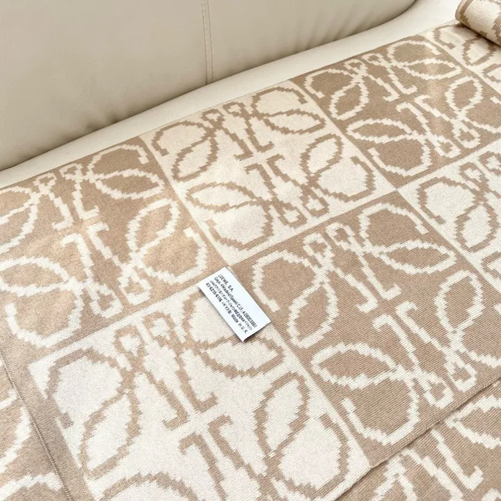 スーパーコピー ロエベ マフラー