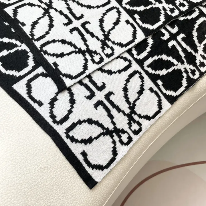 スーパーコピー ロエベ マフラー