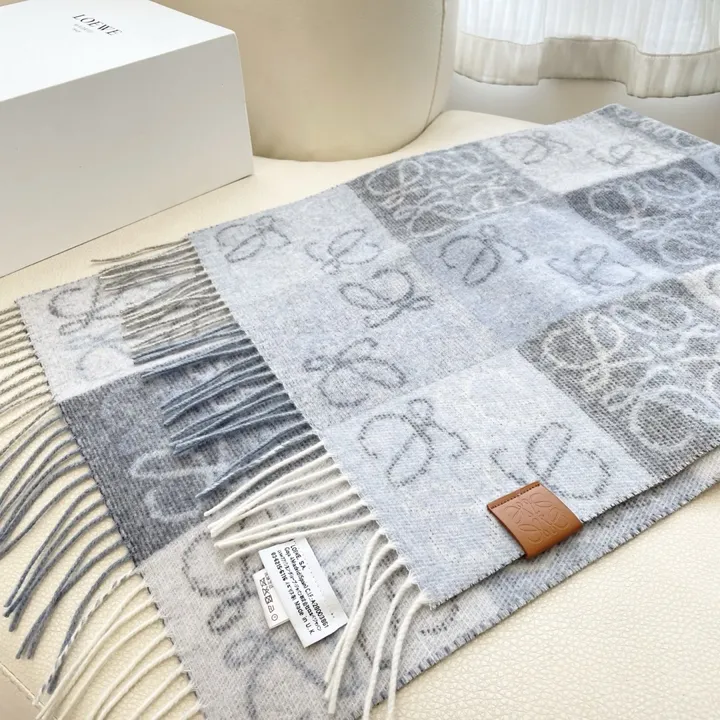 スーパーコピー ロエベ マフラー