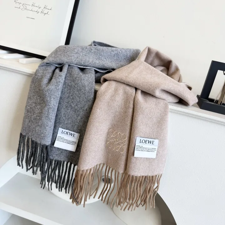 スーパーコピー ロエベ マフラー