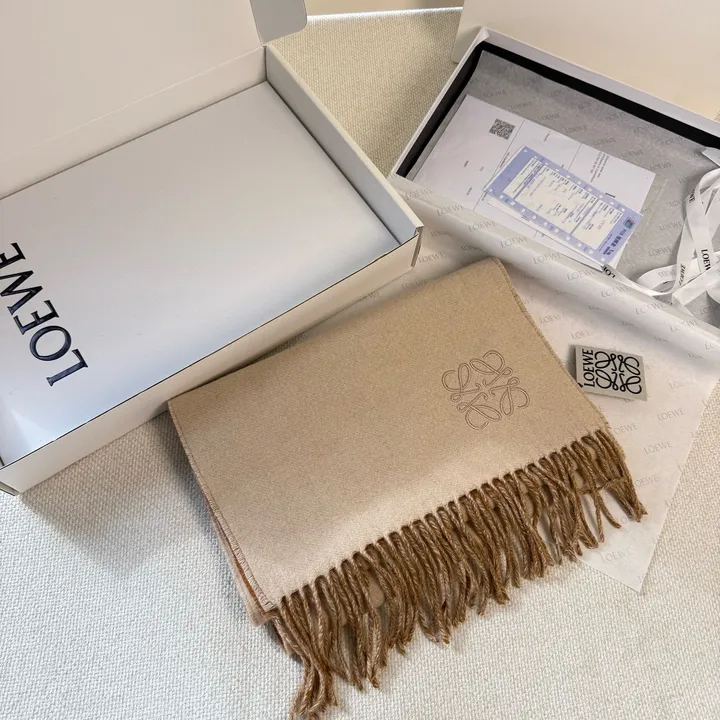 スーパーコピー ロエベ マフラー