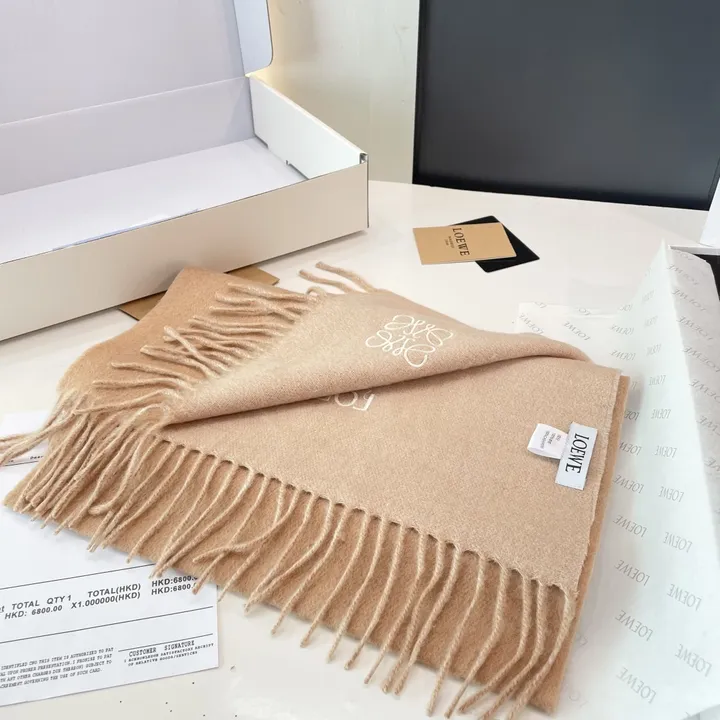 スーパーコピー ロエベ マフラー