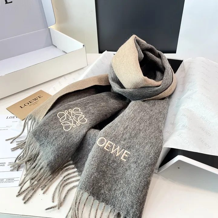 スーパーコピー ロエベ マフラー