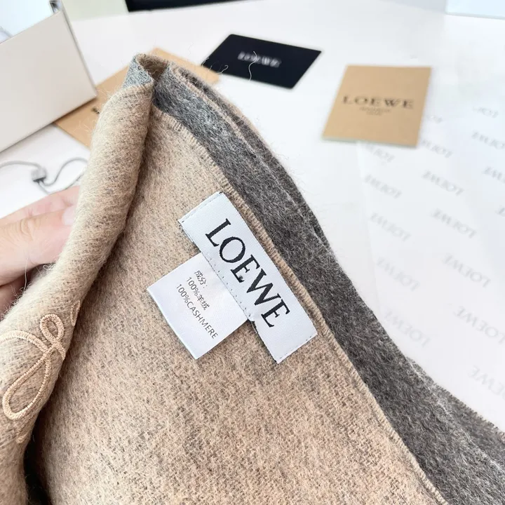 スーパーコピー ロエベ マフラー