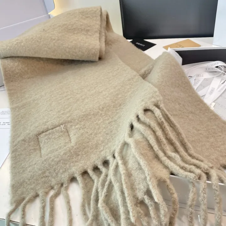 スーパーコピー ロエベ マフラー