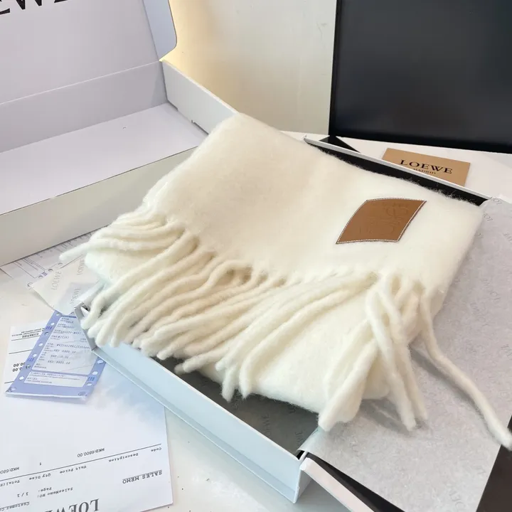 スーパーコピー ロエベ マフラー