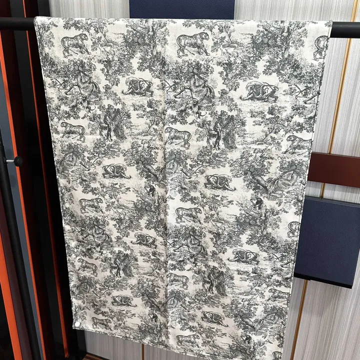 スーパーコピー ディオール マフラー