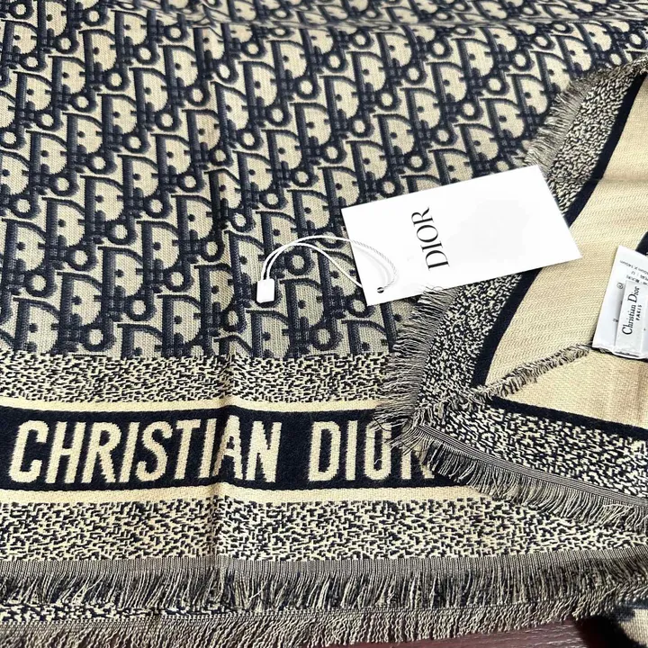 スーパーコピー ディオール マフラー