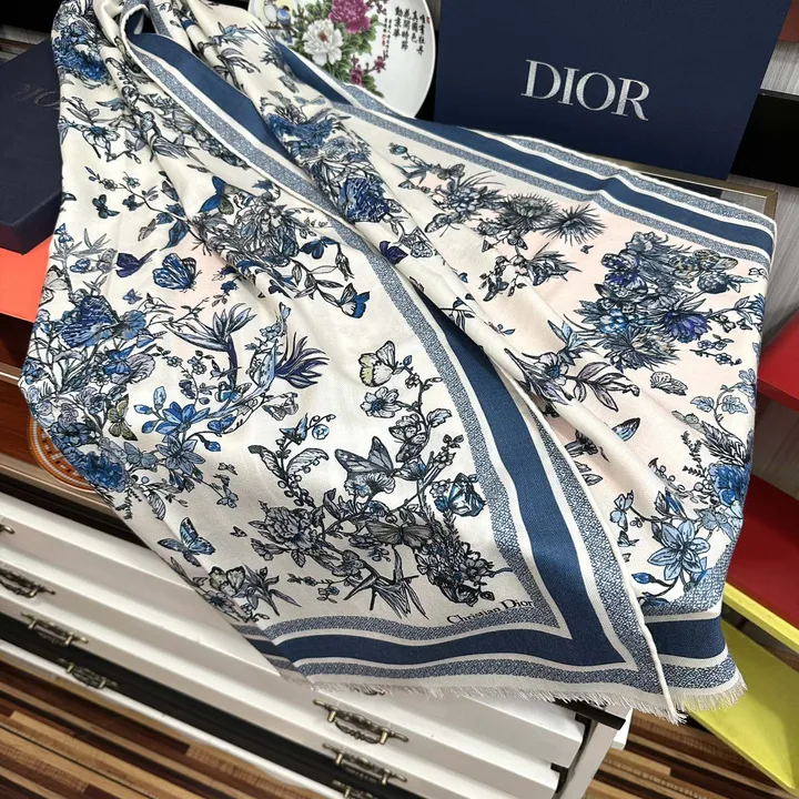 スーパーコピー ディオール マフラー