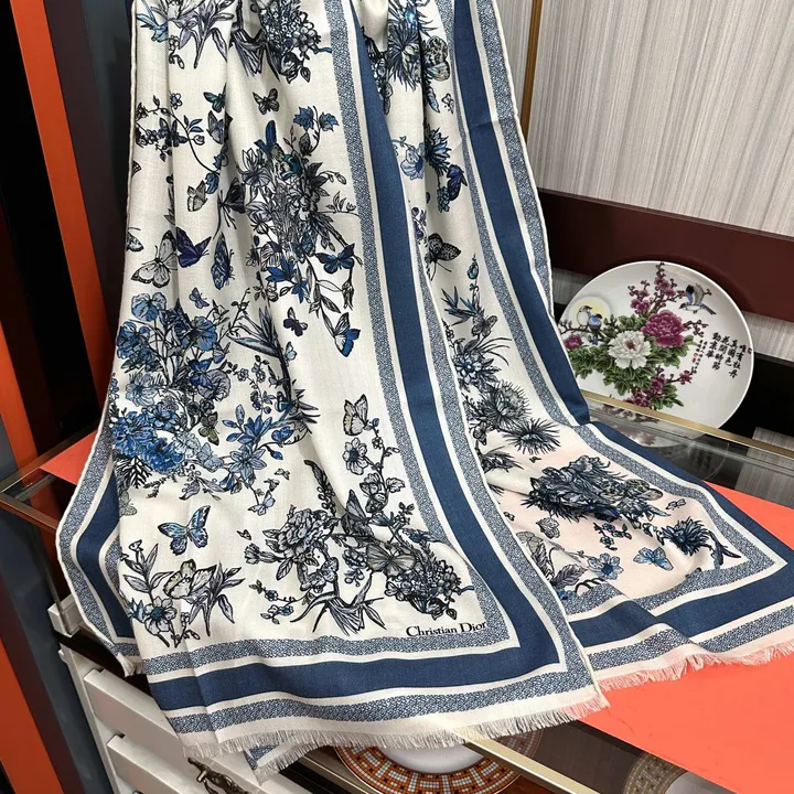 スーパーコピー ディオール マフラー