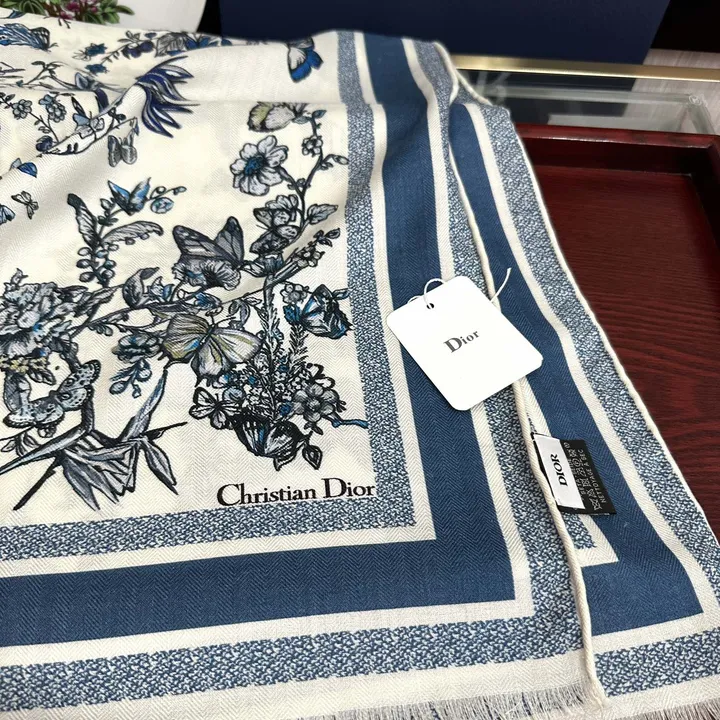 スーパーコピー ディオール マフラー