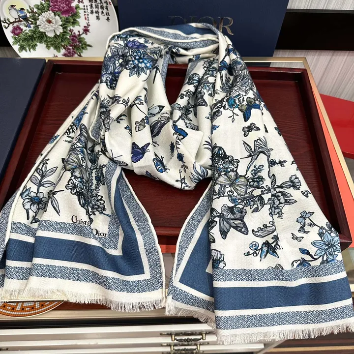 スーパーコピー ディオール マフラー