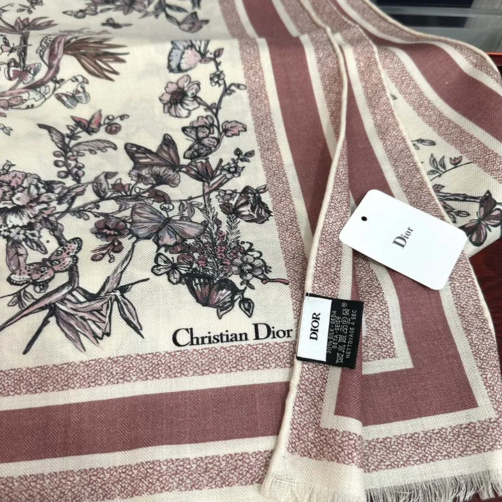 スーパーコピー ディオール マフラー