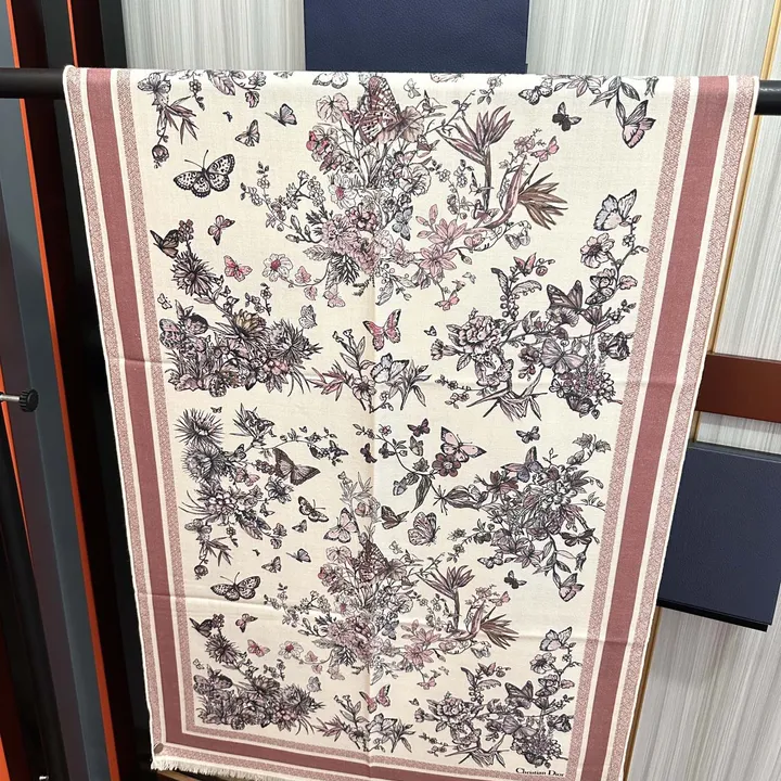 スーパーコピー ディオール マフラー