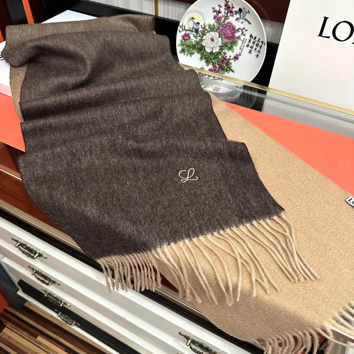 スーパーコピー ロエベ マフラー