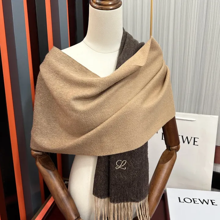 スーパーコピー ロエベ マフラー