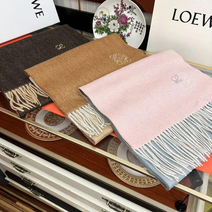 スーパーコピー ロエベ マフラー