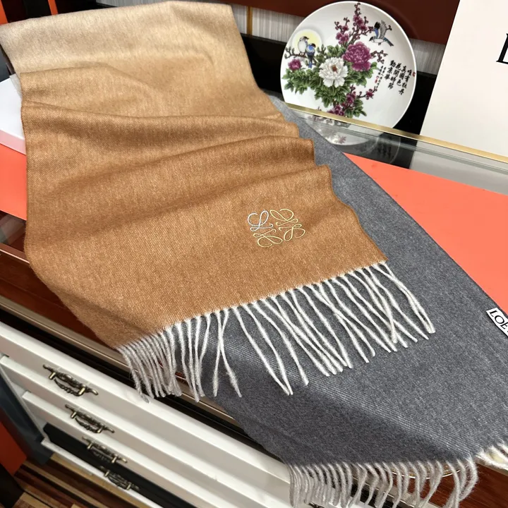 スーパーコピー ロエベ マフラー