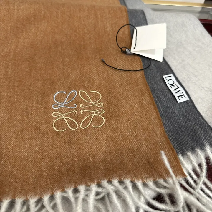 スーパーコピー ロエベ マフラー