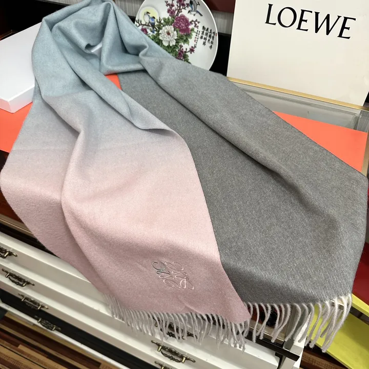 スーパーコピー ロエベ マフラー