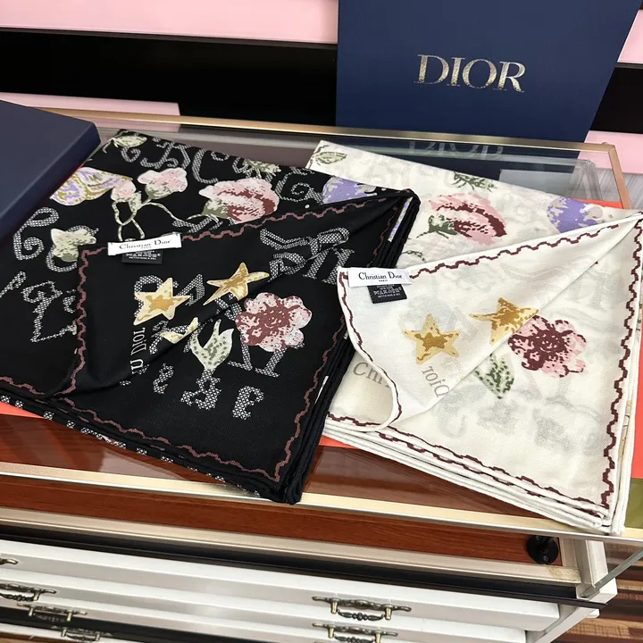 スーパーコピー ディオール マフラー