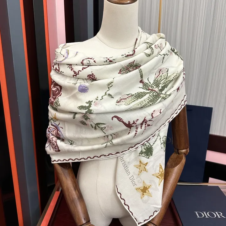 スーパーコピー ディオール マフラー