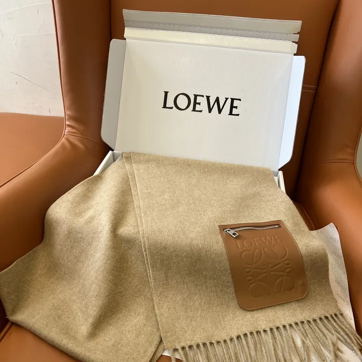 スーパーコピー ロエベ マフラー