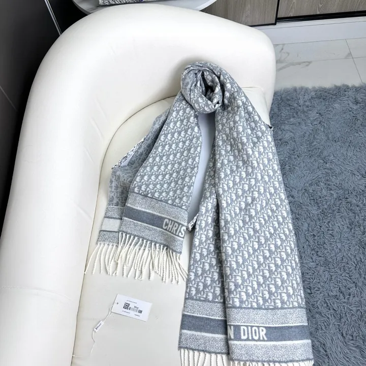 スーパーコピー ディオール マフラー