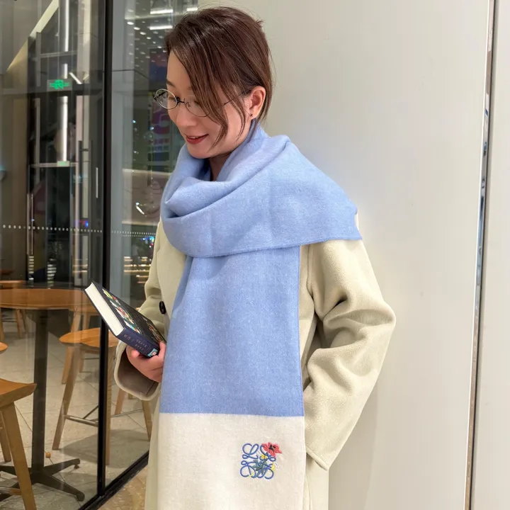 スーパーコピー ロエベ マフラー