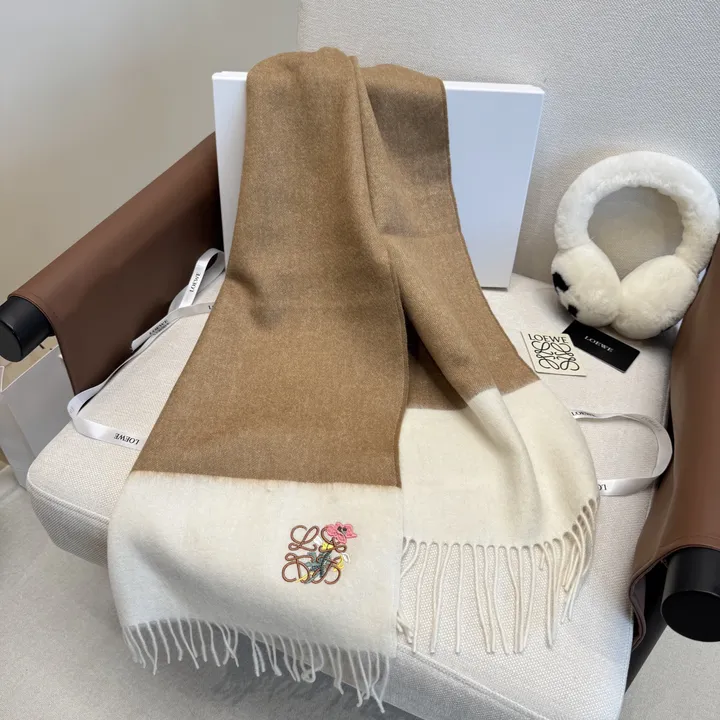 スーパーコピー ロエベ マフラー