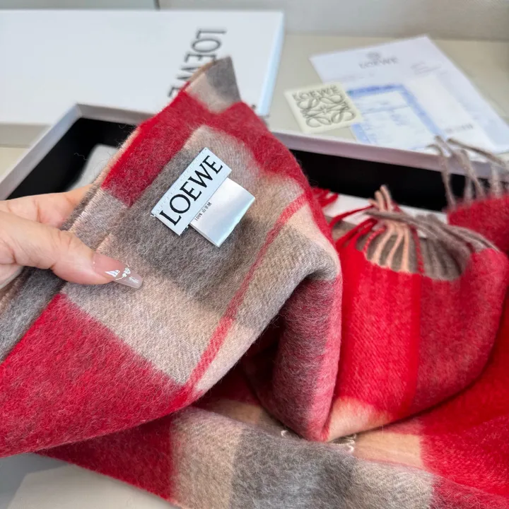 スーパーコピー ロエベ マフラー