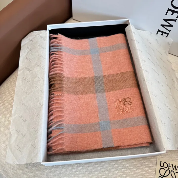 スーパーコピー ロエベ マフラー